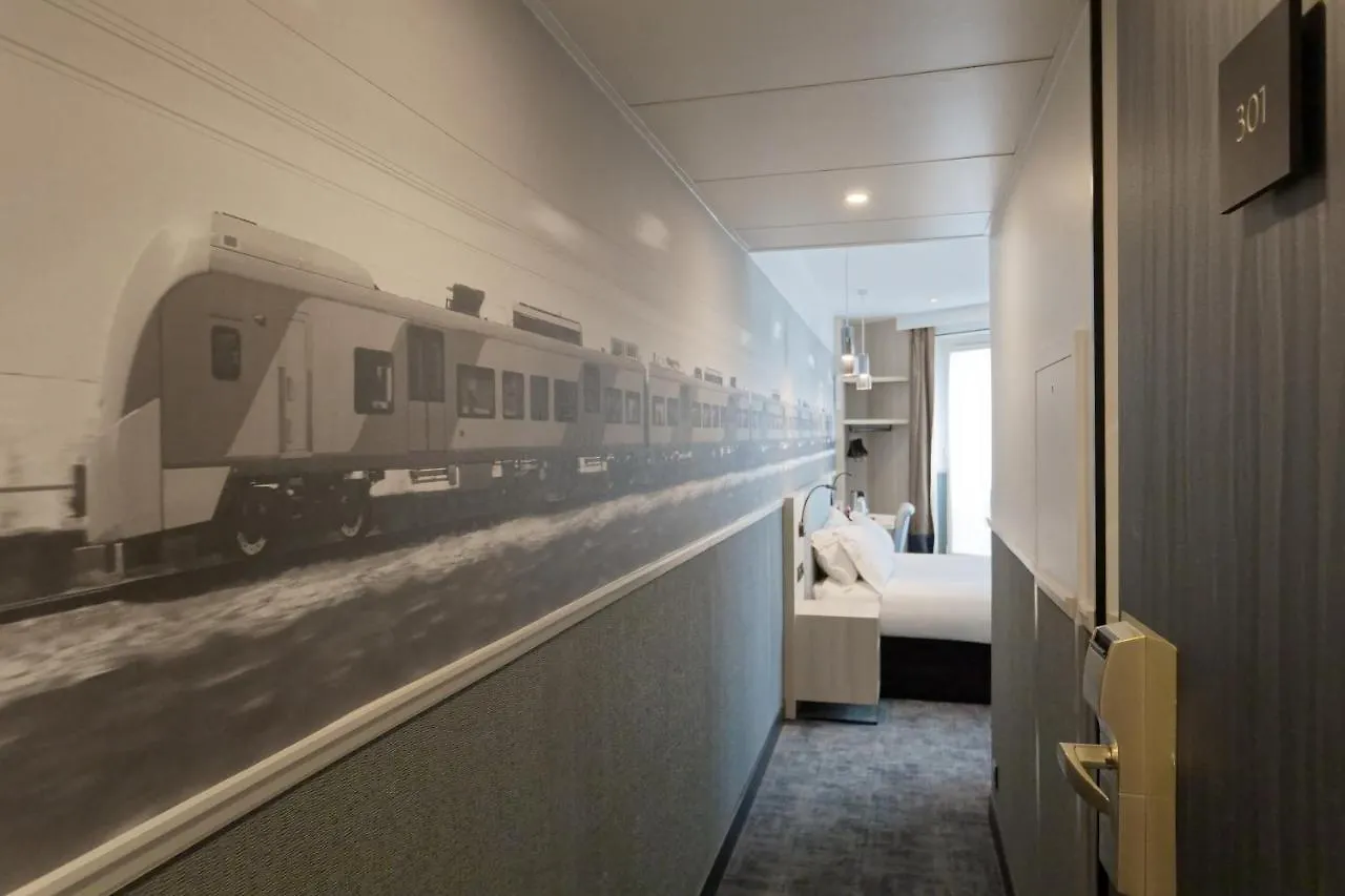 Hotel Appia La Fayette Parigi 3*,